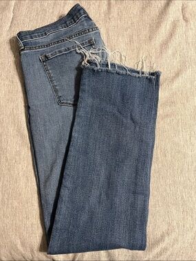 Banana Republic Gifriend Raw-Hem Straight Jeans